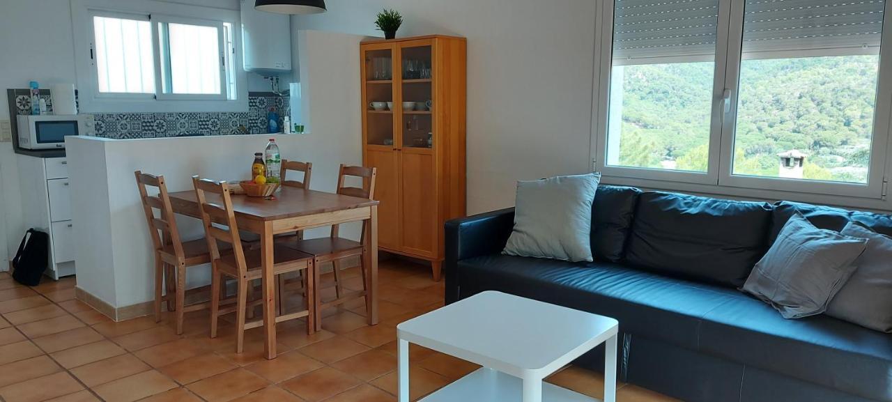 Appartamento Apartamento muy tranquilo con piscina Tossa de Mar Esterno foto